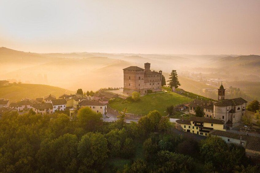From Milan: Barolo Private Wine Tour with a Private Driver 3