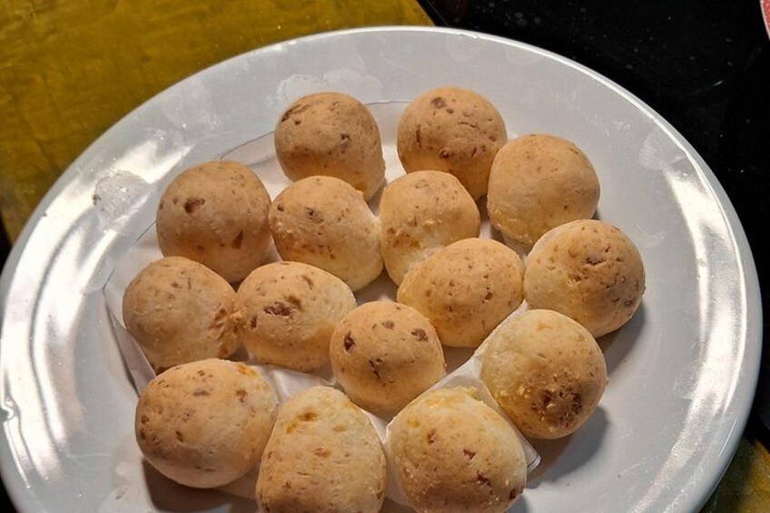 Pão de queijo 4
