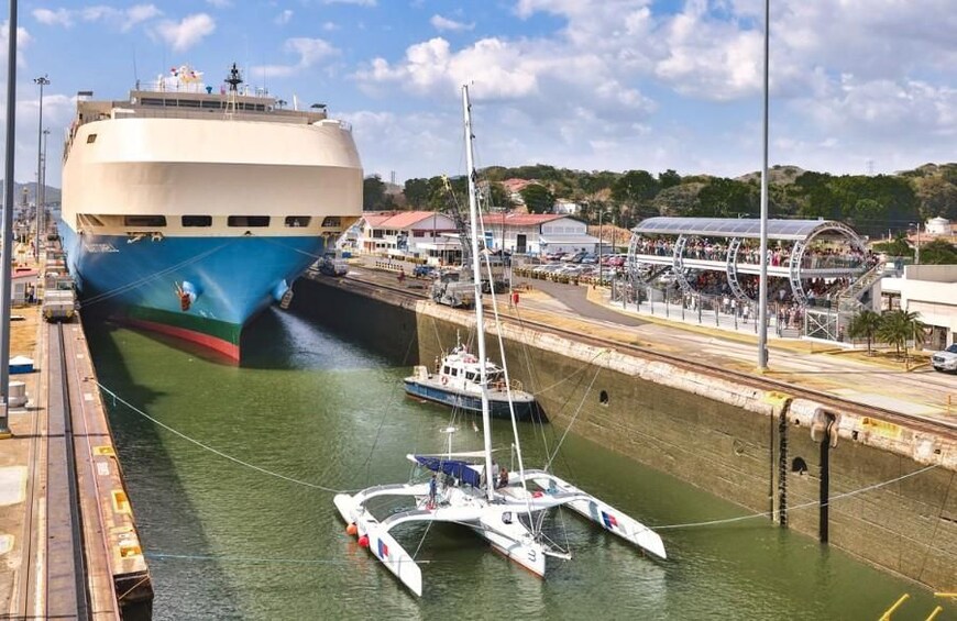 Picture 1 for Activity Panama Canal Tour: Old Town, Amador & Former US Canal Zone 1