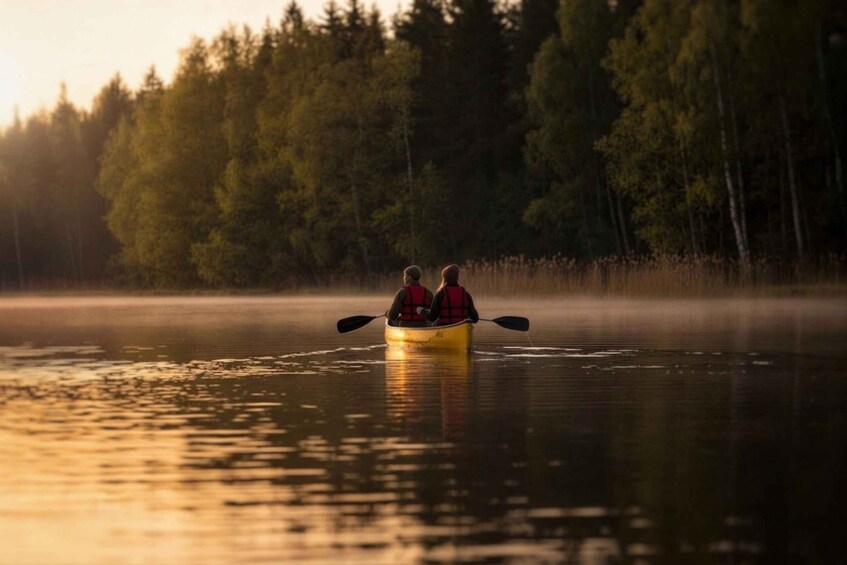 Picture 2 for Activity Rovaniemi: Midnight Sun Canoeing Adventure & BBQ 4