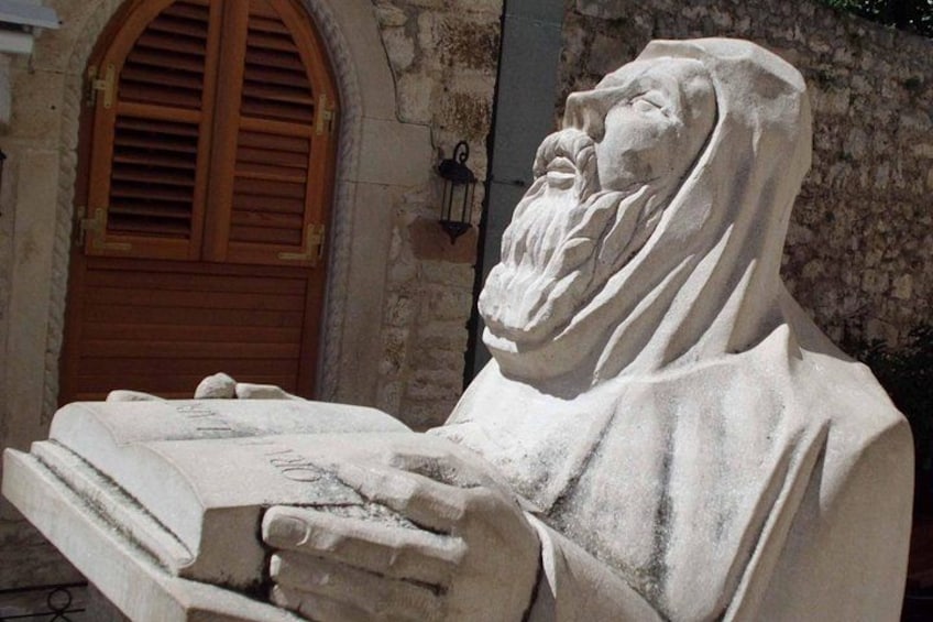 Self-Guided Walking Tour of Hvar’s Historical Old Town 4