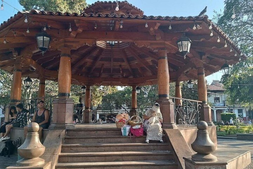 Valle de Bravo: Walking Tour & Ride a Jet Ski from Mexico City 2