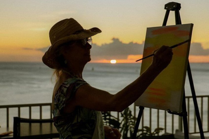 Unleash your creativity Hawaiian Style Paint Party in Waikiki 2
