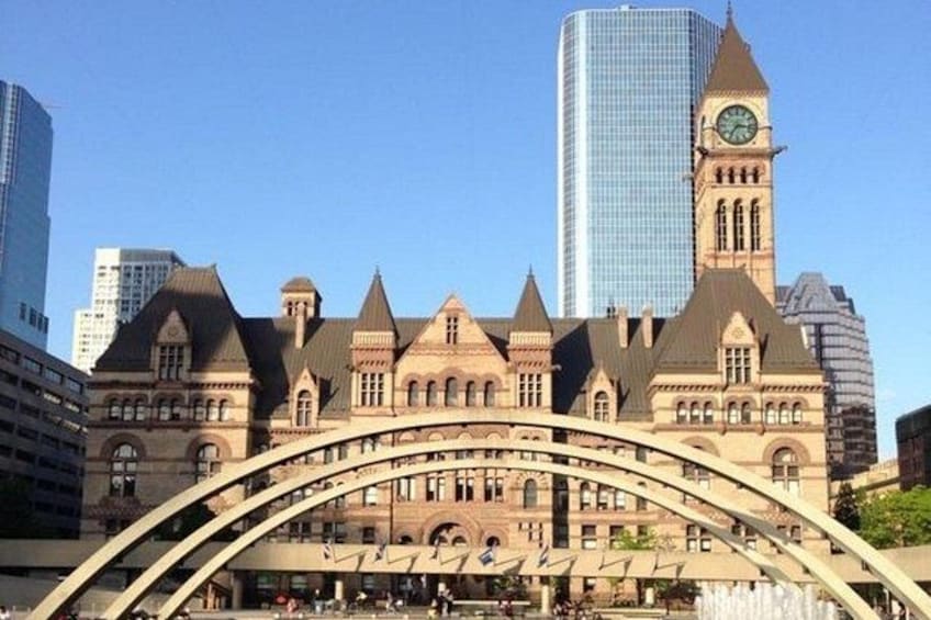Toronto Distillery & Old Town Walking Tour With A Guide 3