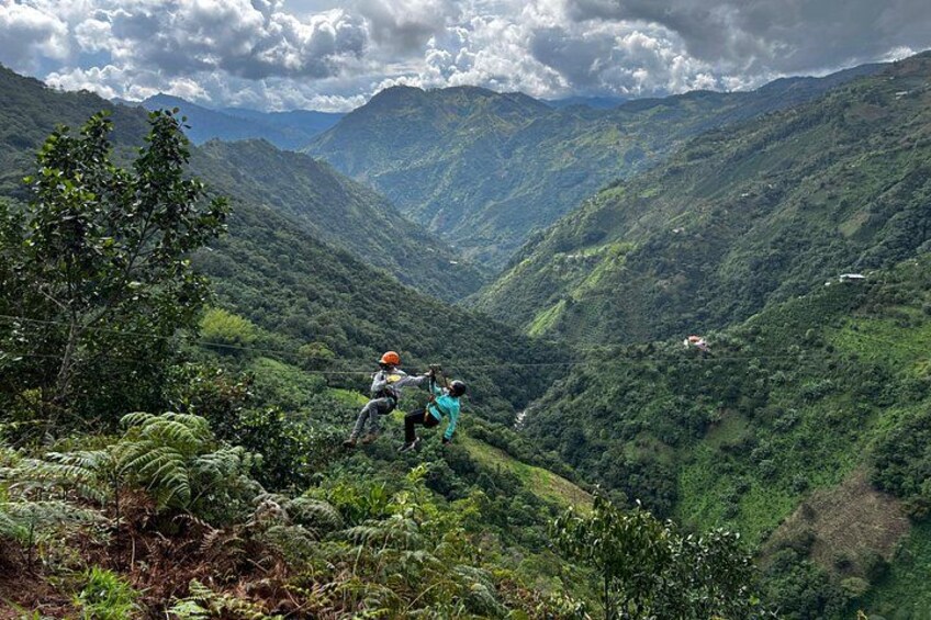 Zip-line, Climbing and hiking in the Salto del Buey waterfall 2