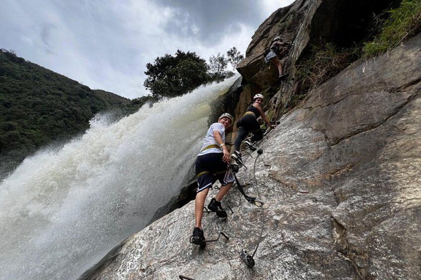 Zip-line, Climbing and hiking in the Salto del Buey waterfall 4