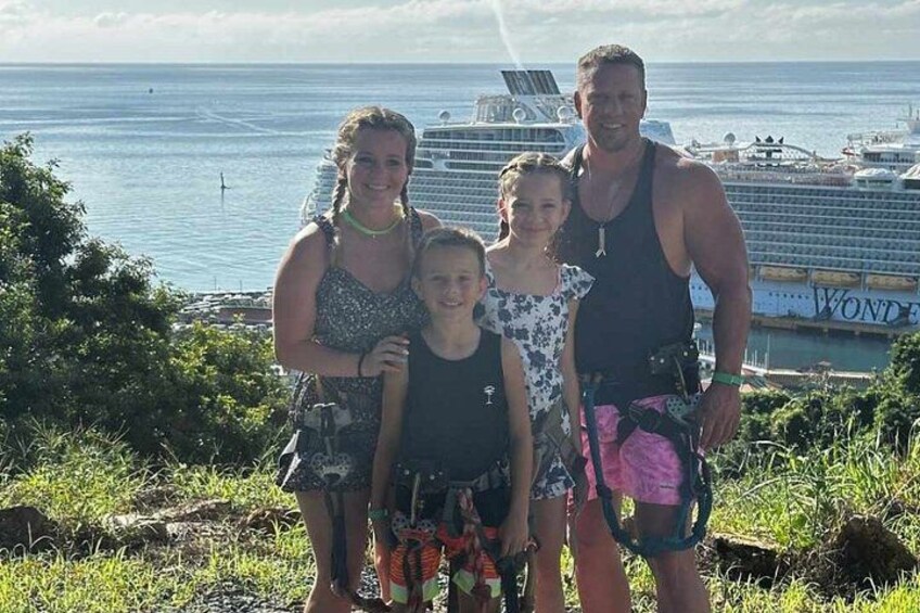 Roatan Zip Line Adventure with Monkey & Sloths Combo 4