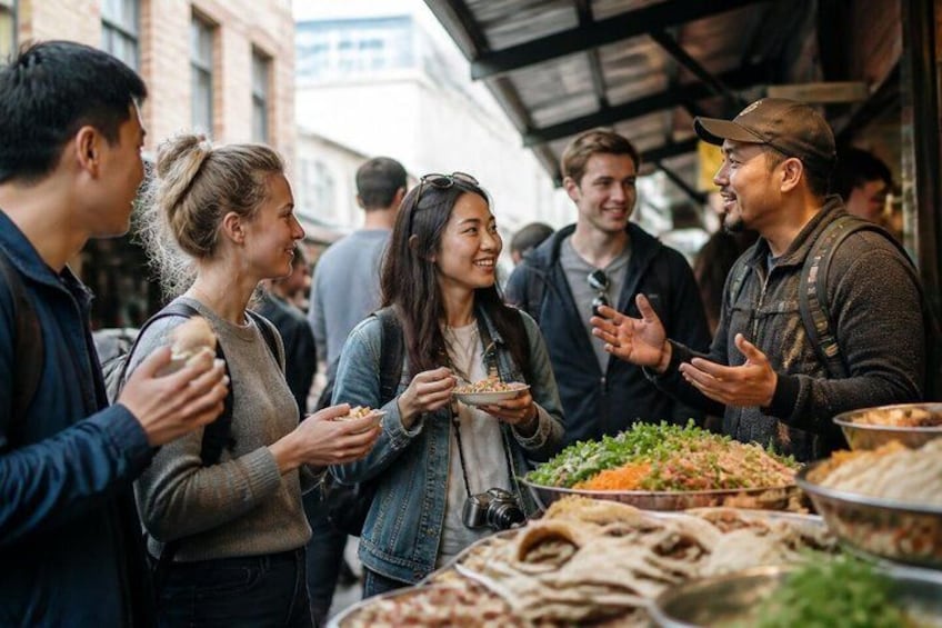 Sydney Street Food Tour with 6 Tastings & Drink by a Local Guide 2