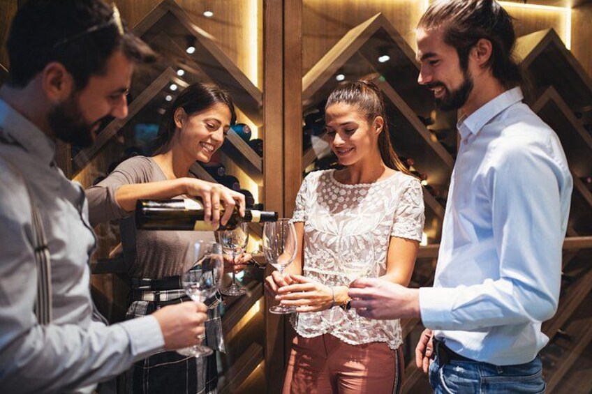 Private Wine and Cheese Tasting Session in Geneva 5