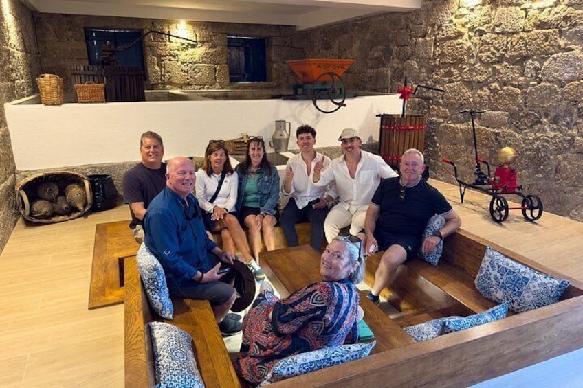 Best of the Douro in a Day: Boat, Wine and Family Lunch 5