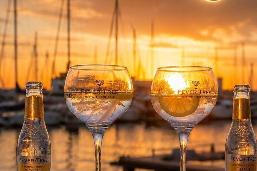 Valencia: Total Solar Eclipse E-Bike Experience & Drink 4