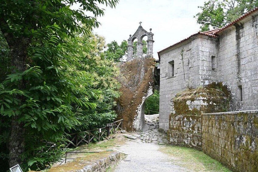 Ribeira Sacra Tour; Canyons, Sil River and Ourense 3