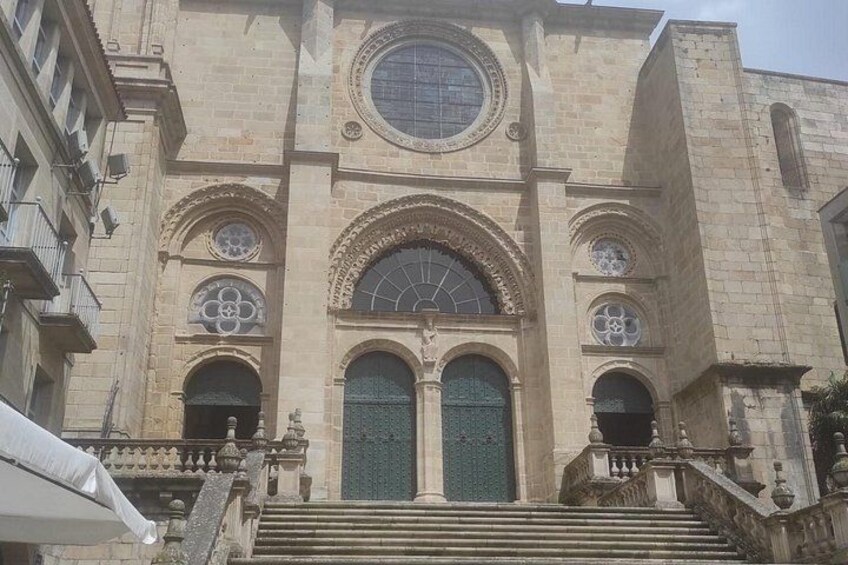 Ribeira Sacra Tour; Canyons, Sil River and Ourense 2