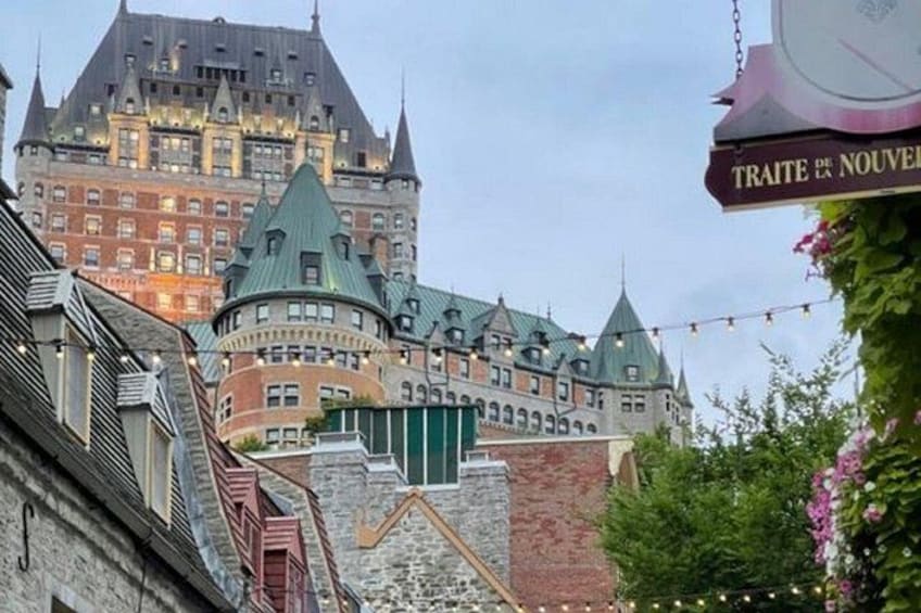 Food Tour in Quebec With A Local Guide 2