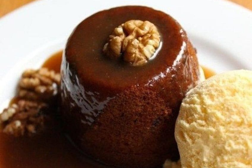 Food Tour in Quebec With A Local Guide 2