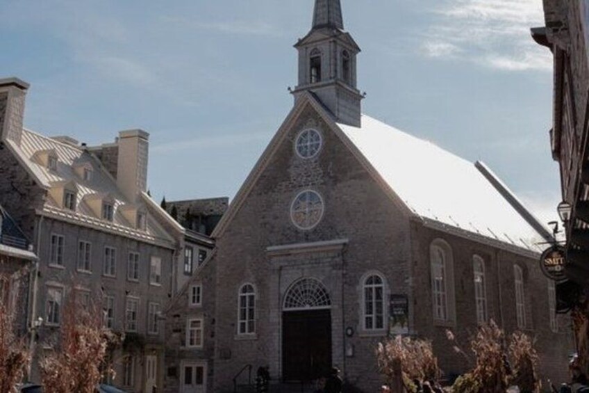 Food Tour in Quebec With A Local Guide 4