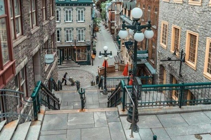 Food Tour in Quebec With A Local Guide 2