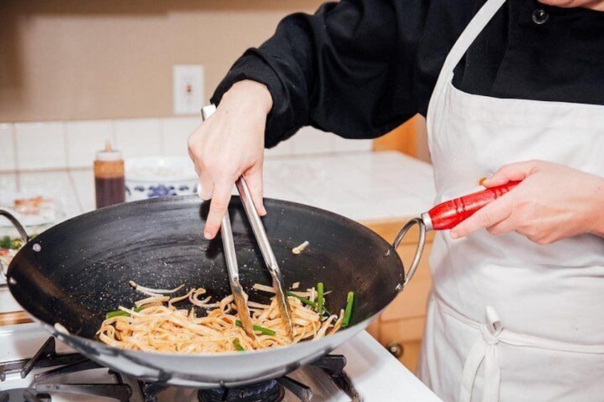 Make Epic Pad Thai With Local Chef in Minneapolis 1