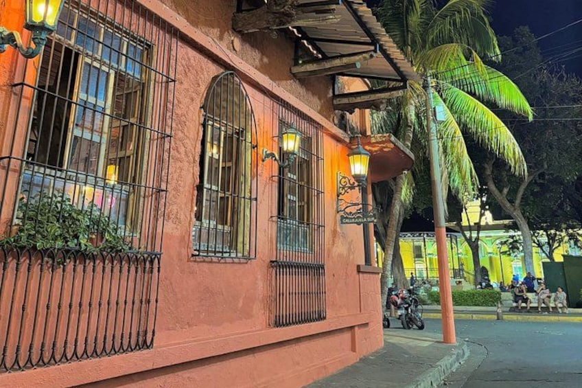 Santa Ana with a Local | History & Hidden Bar 5