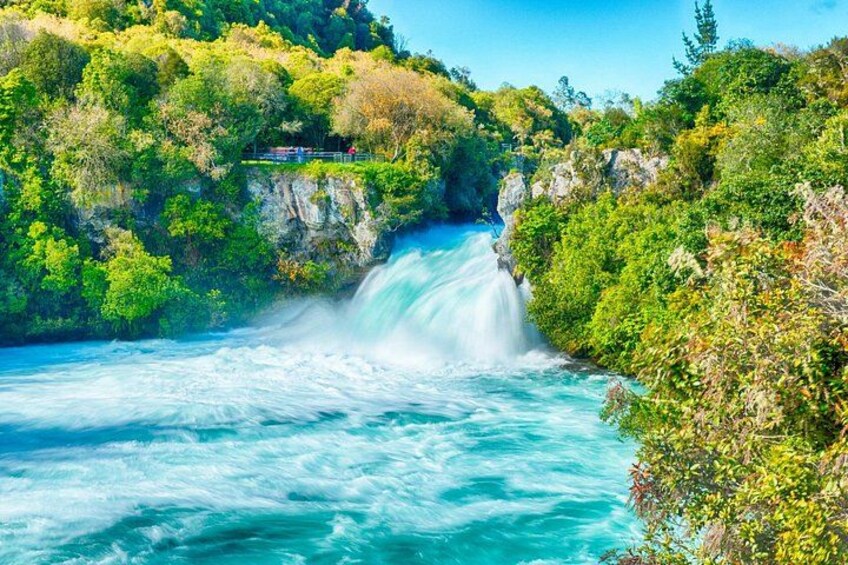 Private Tour Rotorua & Taupo - Waiotapu Wonderland & Huka falls 2
