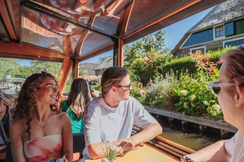 From Amsterdam to Giethoorn Day Trip & Guided Canal Cruise 4