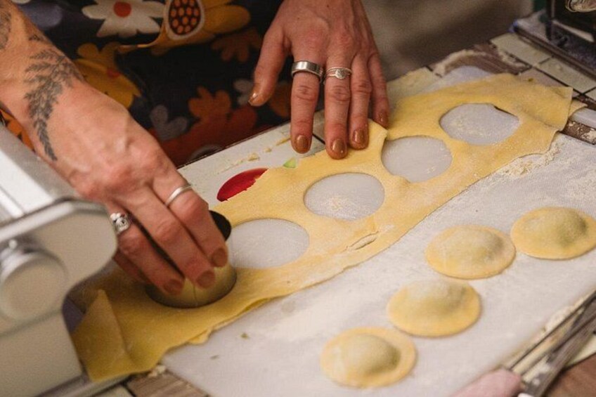 Milan: Pasta and Tiramisu Small Group Cooking Class with Wine 2