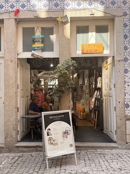 Picture 28 for Activity Porto: Tile Painting Workshop with Port Wine 2