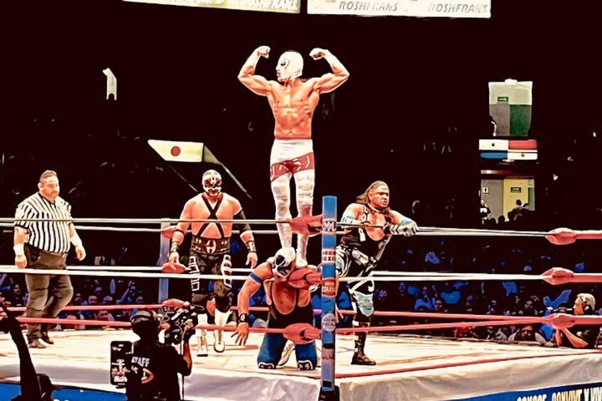 Lucha Libre Tacos Tequila and Mezcal Tour in Mexico City 1
