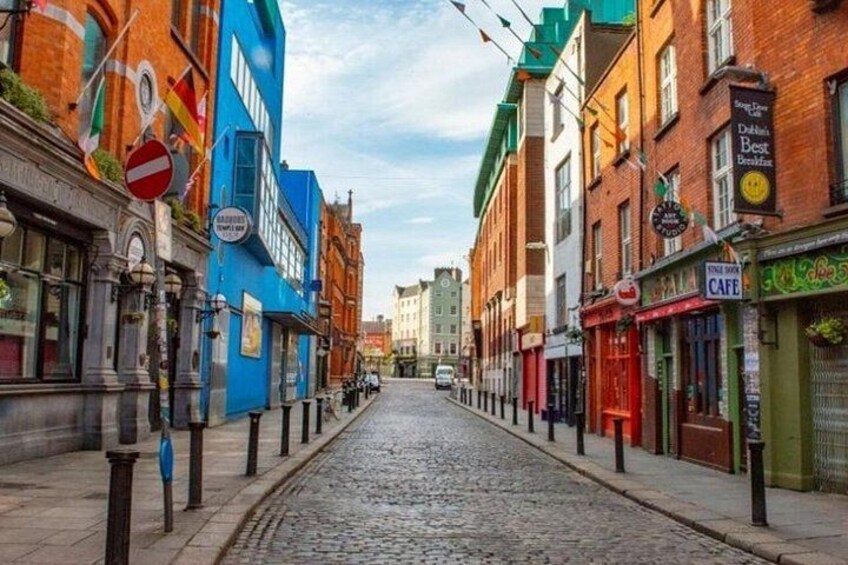 Dublin Medieval Walking Tour with a Guide 1