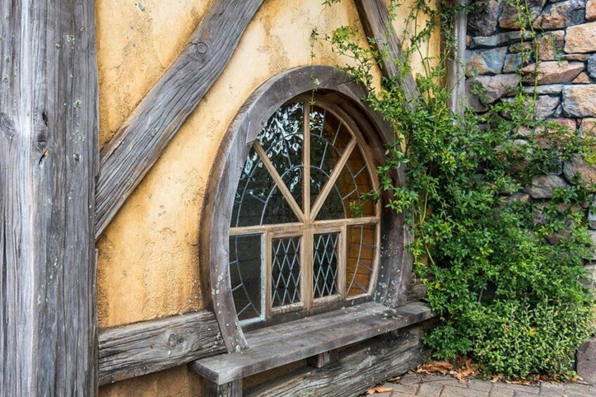 Private Tour Tauranga Magical Hobbiton Movie Set 3