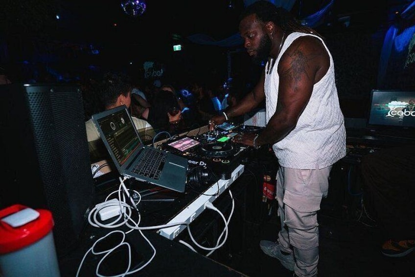 DJ's 3