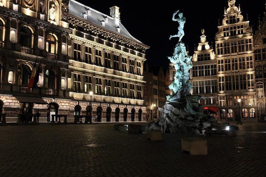 Antwerp Heritage - Cathedral, Grote Markt & Central Station 3