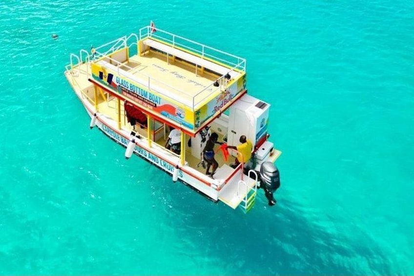 Barbados Glass Bottom Boat Cruise and Snorkeling 1