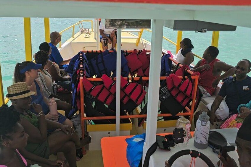 Barbados Glass Bottom Boat Cruise and Snorkeling 5
