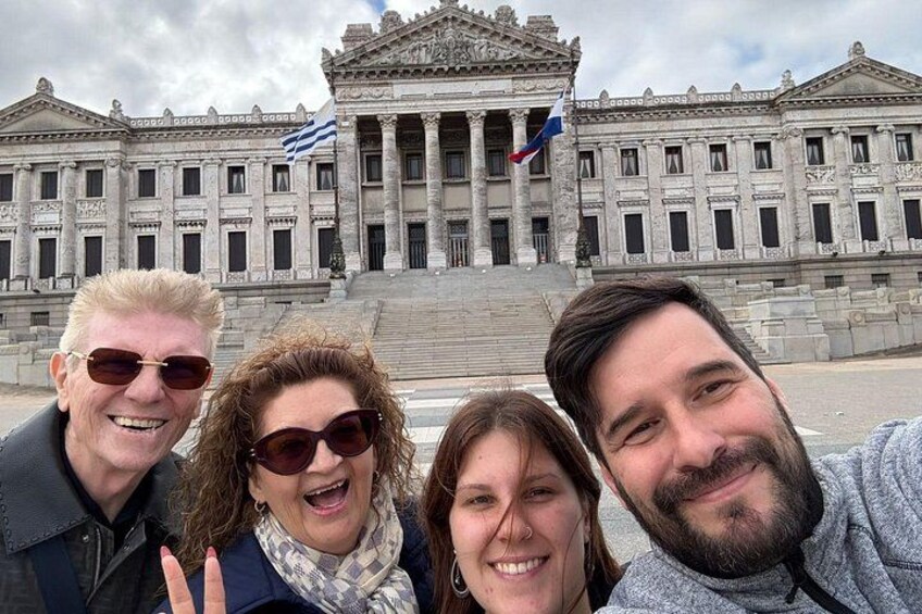 Private Tour in Montevideo with a local – Customize with Add-Ons 2