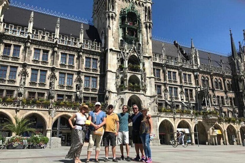 Munich Must-See Attractions Walking Tour with a guide 2