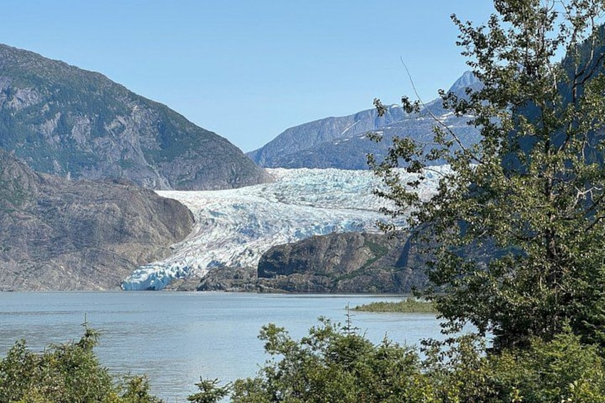 Mendenhall Glacier and Whale Watching Tour 1