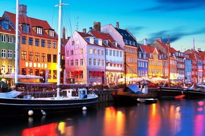 Copenhagen Scavenger Hunt & Highlights Self-Guided Walking Tour 1