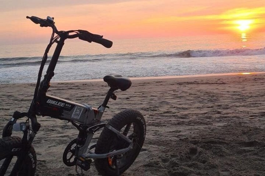 Electric bike rental in Puerto Escondido, Oax, 3