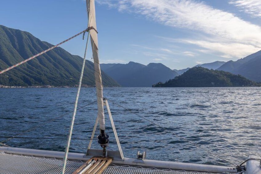 4h Catamaran Tour on Lake Como with Snacks - from Tremezzo 4