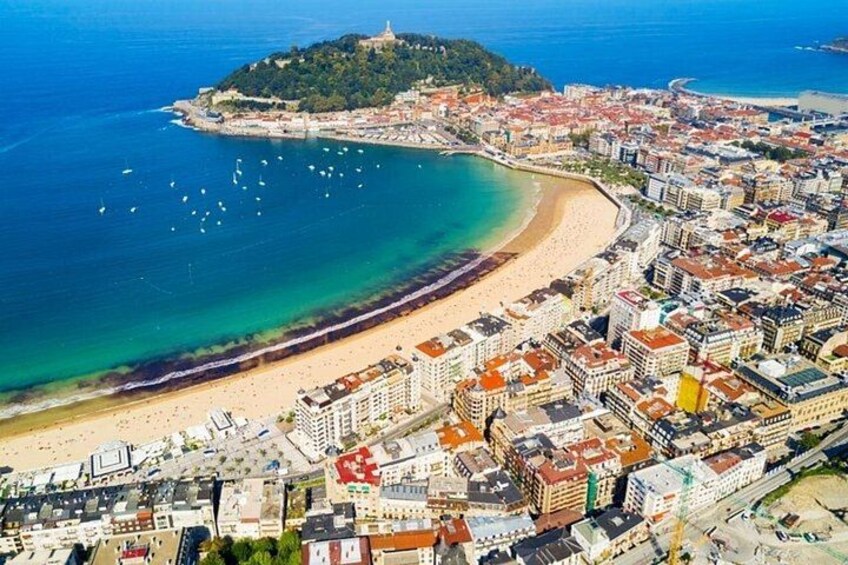 San Sebastian Must See Attractions Walking Tour With A Guide 3