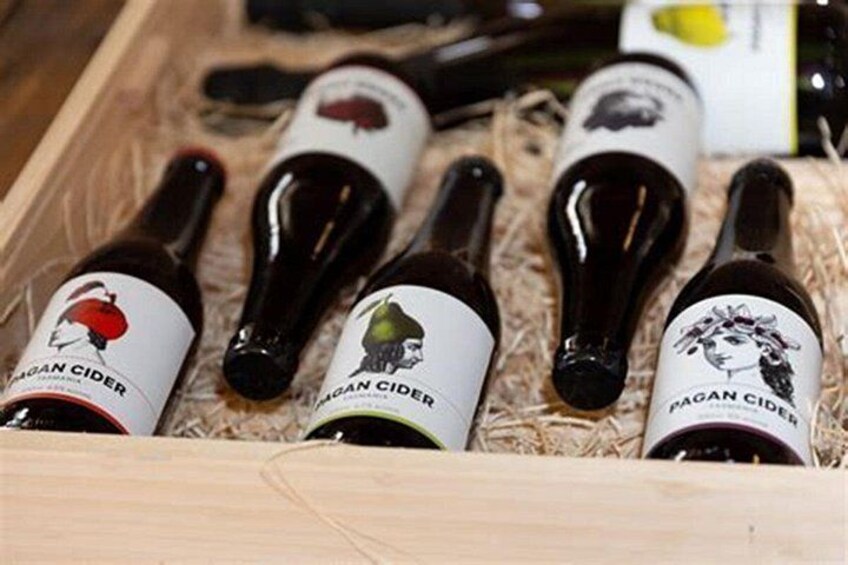 Huon Valley Wine and Cider Tour - Hobart and SE Tasmania 3