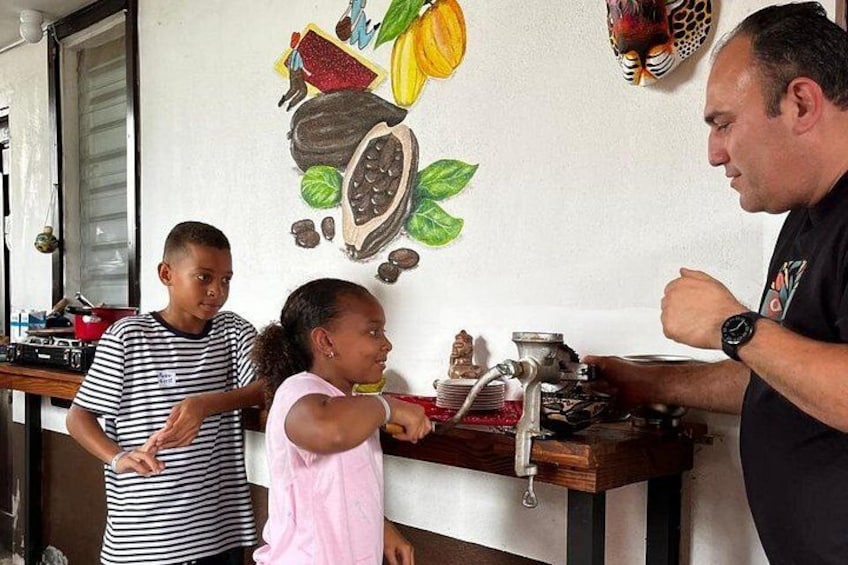 2 Hour Coffee & Chocolate Tour in Playas del Coco 5