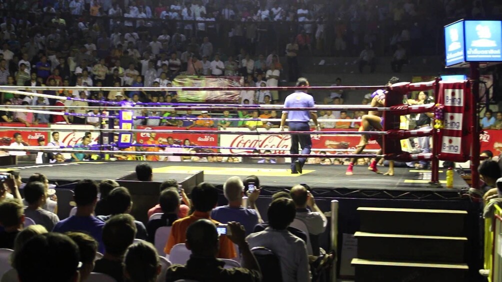 Real Muay Thai Boxing Show at Rajadamnern Stadium