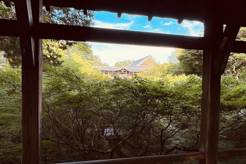 Pedal Adventure Kyoto's iconic landmarks on an e-bike tour 4