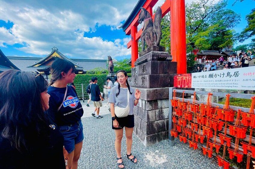 Pedal Adventure Kyoto's iconic landmarks on an e-bike tour 4