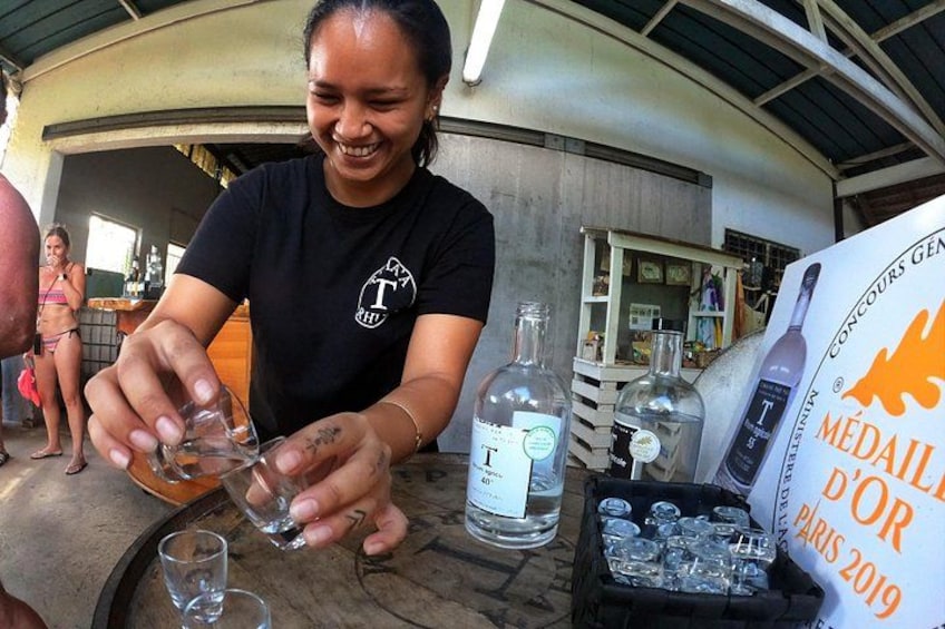 and a visit to the rum distillery :-). 4