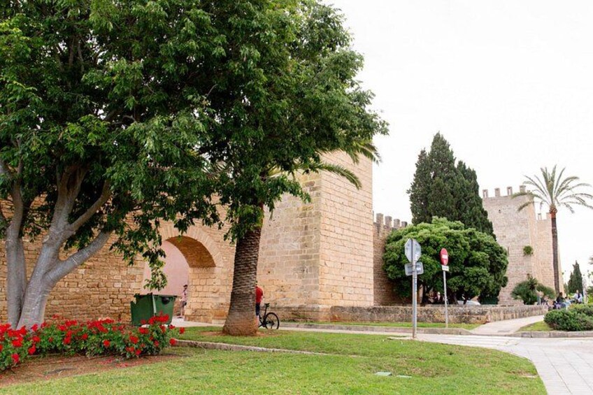 Secrets of Alcúdia Old Town Walking Tour 2