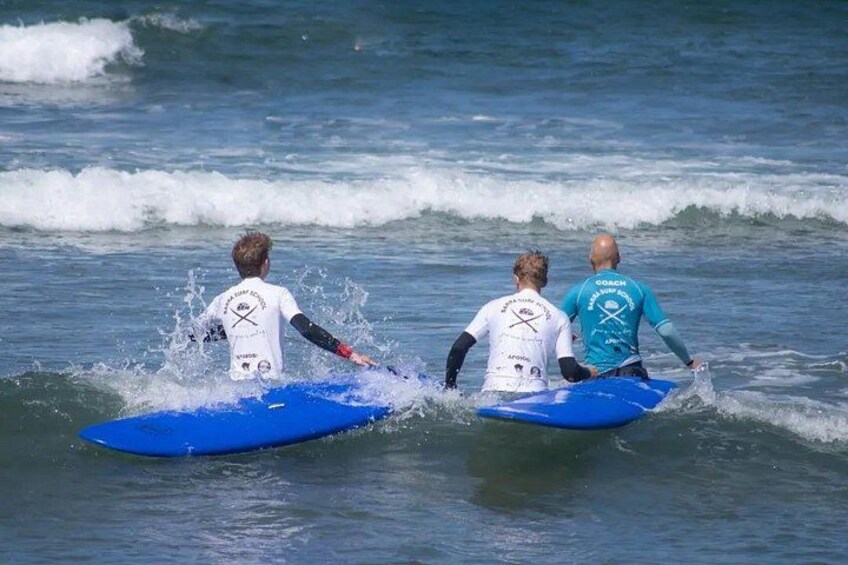 Vibrant Surf Lesson in Vila do Conde with Transport Included 4