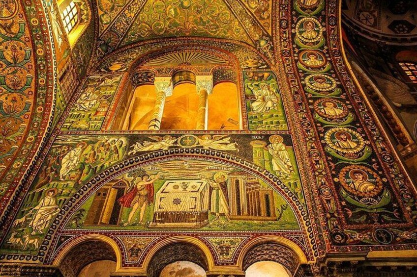 Ravenna Walking Tour with Audio and Written Guide by a Local 4